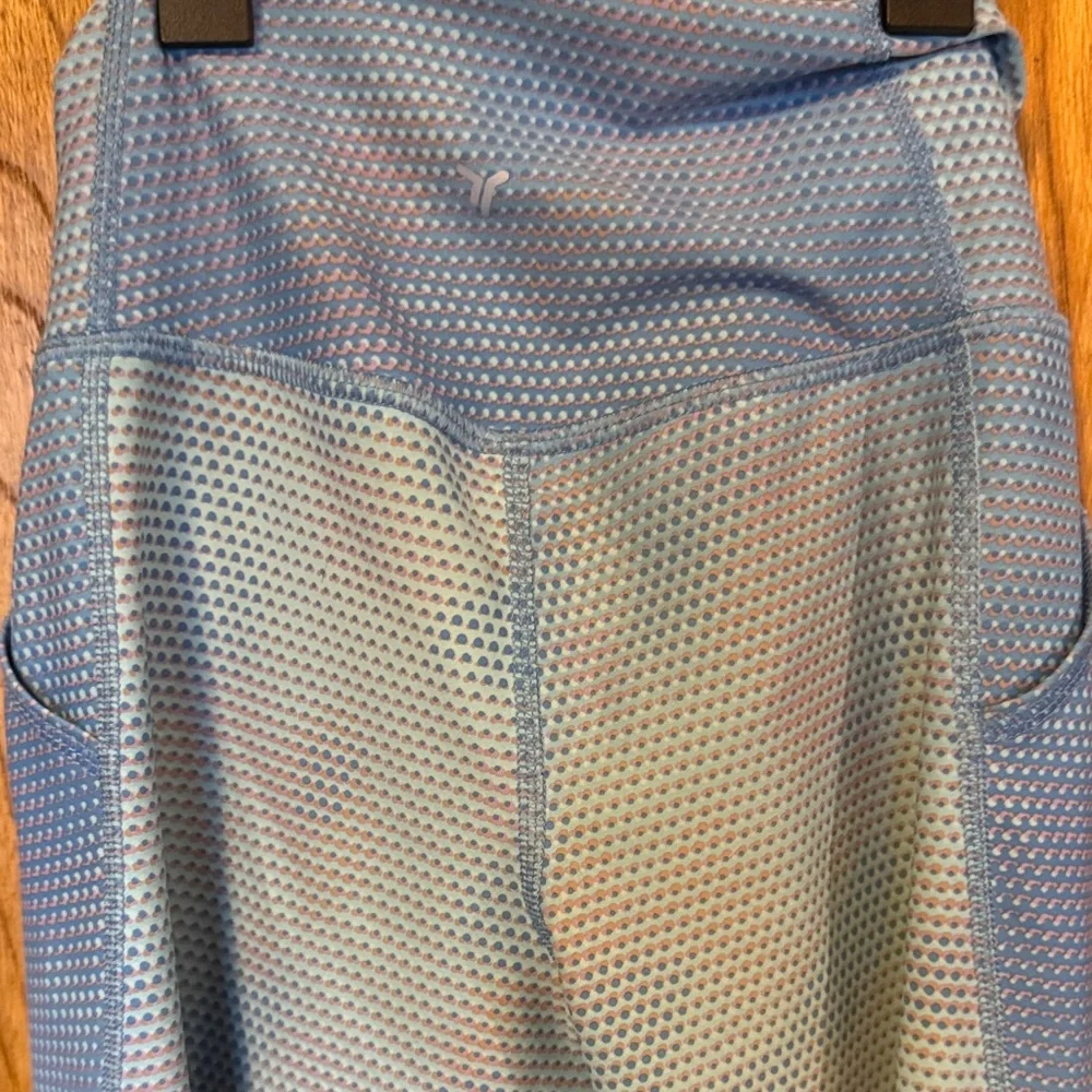 Bundle: 2 Pairs Old Navy Active Leggings Girls Size 10/12 - Picture 9 of 10